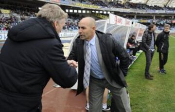 Saludo de los entrenadores, Moyes y Paco Jémez