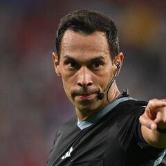Who is the referee for the Morocco vs Portugal quarter-final game in the World Cup 2022?