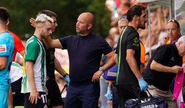 El espeso Athletic no puede ante Racing 