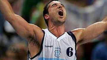 <b>EUFÓRICO. </b>Montecchia ha visto cumplidas todas sus expectativas con la consecución del oro olímpico en Atenas.