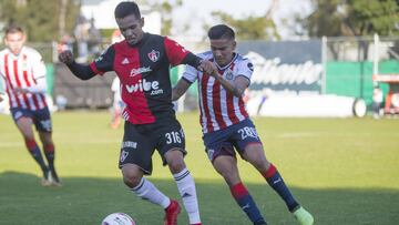 Le pasó al primer equipo en la Liga y también en la Copa MX. Ahora es la categoría Sub-20 la que agoniza. El Clásico Tapatío tuvo un solo lado.