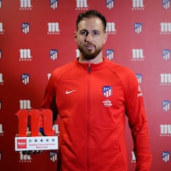 Oblak: “Igualar los partidos de Godín es algo muy importante”