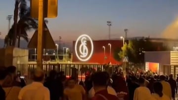 El Sevilla condena el ataque a sus jugadores y pide que se persiga a los violentos