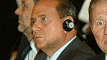 <B>DE BERLUSCONI.</B> Durante la asamblea, el accionista mayoritario (la Fininvest, propiedad de Silvio Berlusconi), ha efectuado una capitalización de unos 60,5 millones de euros.