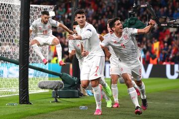 1-1. Álvaro Morata celebra el primer gol.