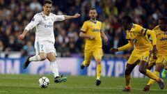 El Madrid avanza con polémica