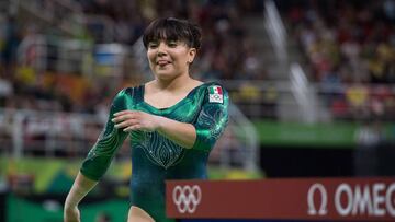 En las redes sociales circuló una supuesta muerte de la gimnasta mexicana, que aseguró que se le resbalan las criticas y no hace caso a rumores falsos.