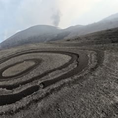 Los extraños círculos que genera el volcán: ¿qué son?