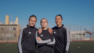 Jenni Hermoso, Mapi León: pelos de punta con el anuncio del Clásico femenino en Barcelona