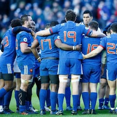 Francia excluye a 6 jugadores que fueron de fiesta en Escocia
