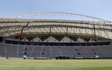 Acogerá partidos hasta los cuartos de final y el duelo por el tercer lugar. Construido en 1976, el estadio ha recibido eventos históricos como los Juegos Asiáticos, la Copa del Golfo y la Copa Asiática de la AFC. En 2019 acogió el Mundial de Atletismo, además de varios partidos de la Copa Mundial de Clubes de la FIFA™. El estadio fue remodelado de cara a Qatar 2022.