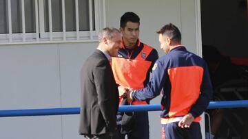 Sergio Araujo se marcha al AEK "triste" y pide disculpas