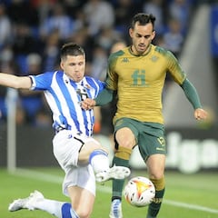 La gigante sencillez del 'relevo' de Busquets: Zubimendi