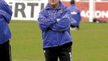 <B>MENTALIZACIÓN. </B>Luis Costa cree que es importante motivar a sus jugadores.