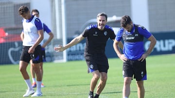 Vicente Moreno durante un entrenamiento.