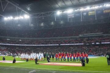 Inglaterra-España en imágenes