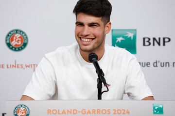 Carlos Alcaraz, en la rueda de prensa previa a Roland Garros. 