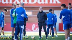 Etxeberria durante un entrenamiento del Mirandés.