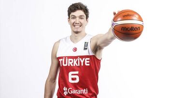 Cedi Osman.