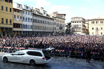 Soccer Football - Davide Astori Funeral - Santa Croce, Florence, Italy - March 8, 2018   People outside the church during the funeral   REUTERS/Alessandro Bianchi