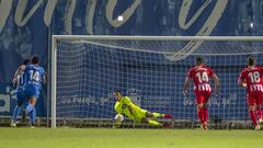 Whalley detiene el penalti