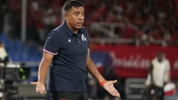 Reunión extraordinaria en América con César Farías.