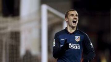 Griezmann celebra un gol en Vallecas.