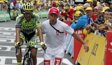 Contador herido a su llegada a meta.