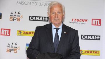 Michel Hidalgo prior to attend the TV show "Canal Football Club" on May 11, 2014 in Paris, as part of the 23th edition of the UNFP (French National Professional Football players Union) trophy ceremony. Photo Jean Marie Hervio / DPPI
(Foto d