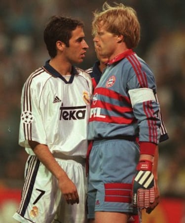 03/05/2000 Partido de semifinales del Champions League
Raul y Kan se encaran en un momento del partido.