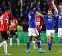 Resumen y goles del PSV vs. Leicester City