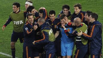 Espa&ntilde;a consigui&oacute; alcanzar las semifinales de un mundial por primera vez en su historia tras vencer en cuarto a Paraguay con gol de Villa.