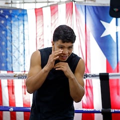 ¿Cuál es el récord de Jaime Mungía en su carrera profesional? Victorias, derrotas, knockouts, títulos