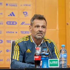 Diego Cocca, feliz con renovación de Gignac