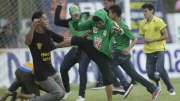 Marathón no sólo es expulsado de la Copa, también es multado