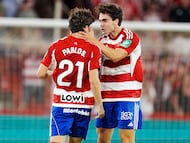 31-08 Granada CF-CD Mirandes correspondiente a la jornada 2 de la Liga Hypermotion (Segunda División) disputado en el Estadio Nuevo los Carmenes. En la imagen celebración del 1-1 gol de Pablo Saenz (Granada CF)