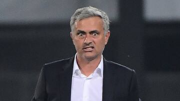 Mourinho fue criticado por Dugarry.