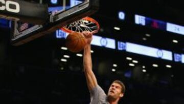 Brook Lopez.