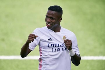 Vinicius celebra su gol al Villarreal.