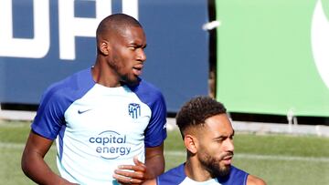 Kondogbia y Cunha se ejercitan con el equipo.