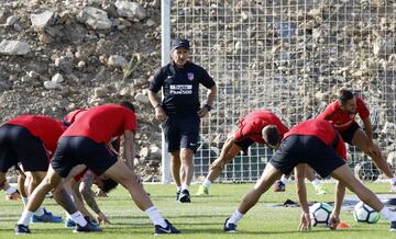 'Profe' Ortega in Los Ángeles de San Rafael during Friday's session.