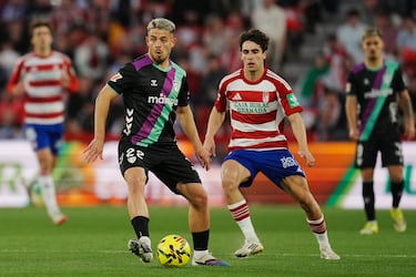 Aprobados y suspensos del Málaga: a fuego lento y con premio