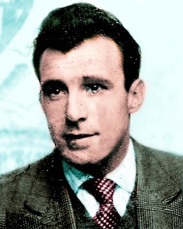 Real Madrid: 1949-50
Real Valladolid: 1947-48 y 1949-51