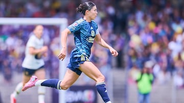 during the 7th round match between Pumas UNAM and America as part of the Liga BBVA MX Femenil, Torneo Apertura 2025 at Olimpico Universitario Stadium, on August 17, 2025 in Mexico City, Mexico.