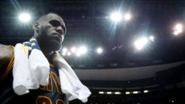 LeBron: agente libre… y 6.000 minutos más que nadie