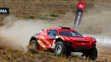 El Acciona Sainz XE Team durante la primera jornada del Island X-Prix en Cerdeña.