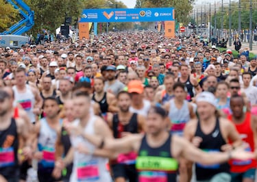 Multitud de corredores disfrutan del Medio Maratón Valencia Trinidad Alfonso.