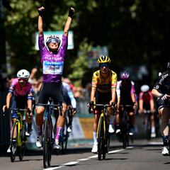 Elisa Balsamo gana otra etapa en el Giro Donne