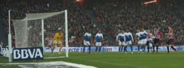 Gol de Etxeita. 1-0.
