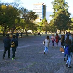 Regreso a clases UNAM 2025: fechas clave para estudiantes de la FES y CCH